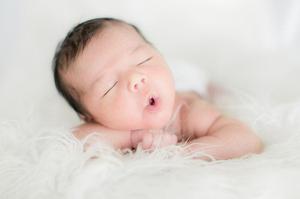 Bé yêu tròn 1 tháng tuổi