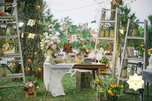 Ấn tượng với vẻ đẹp của bàn Gallery