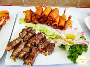 Món ngon đãi tiệc - Chả tôm hạt điều và bò cuộn phô mai