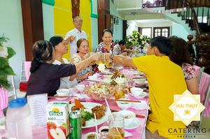 Buổi tiệc hiện hữu biết bao nhiêu niềm vui